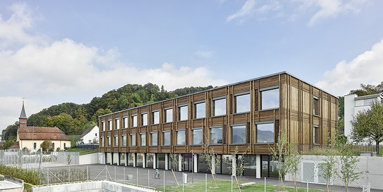 Schulhaus Holderbank 2023